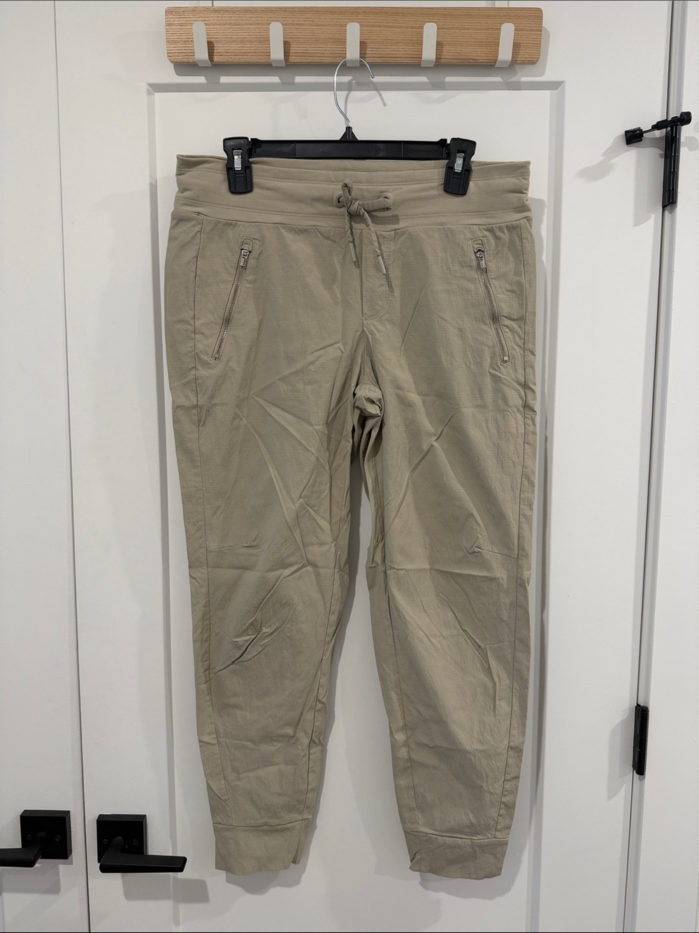 Athleta Women's Khaki Drawstring Joggers